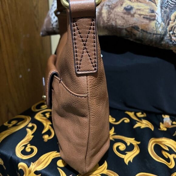 BRAND NEW FOSSIL OLIVE HOBO CHESTNUT LEATHER BAG - Picture 3 of 6